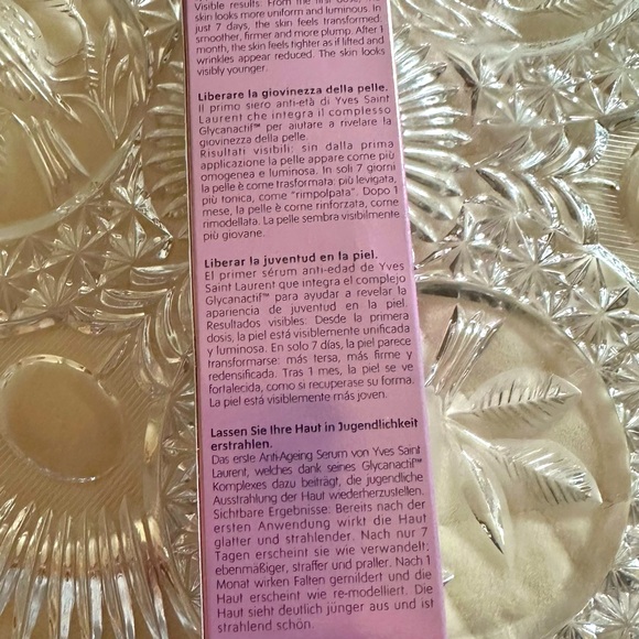 YSL Forever Youth Liberator - Picture 3 of 7